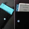 Defi Home Made 2012 (2) – Février Pour ce 2ème rendez-vous j’ai réalisé une petite pochette pour protéger la jolie liseuse que Super Papa m’a offert pour Noël. J’ai utilisé un coton noir pour l’extérieur, un tissu...