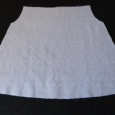 Ce mois-ci j’ai décidé de m’attaquer de nouveau à la petite robe qui m’avait donné tant de mal le mois dernier. J’ai gardé le même modèle (tiré du livre Ma...